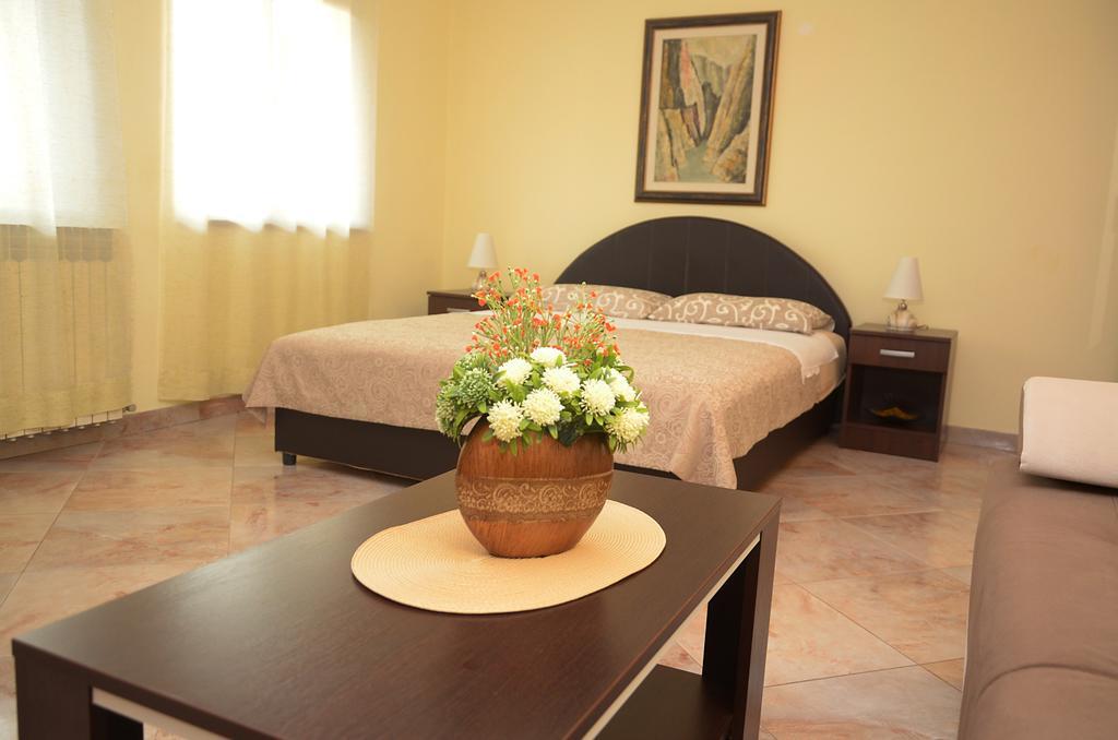 Apartment Adela Κότορ Εξωτερικό φωτογραφία